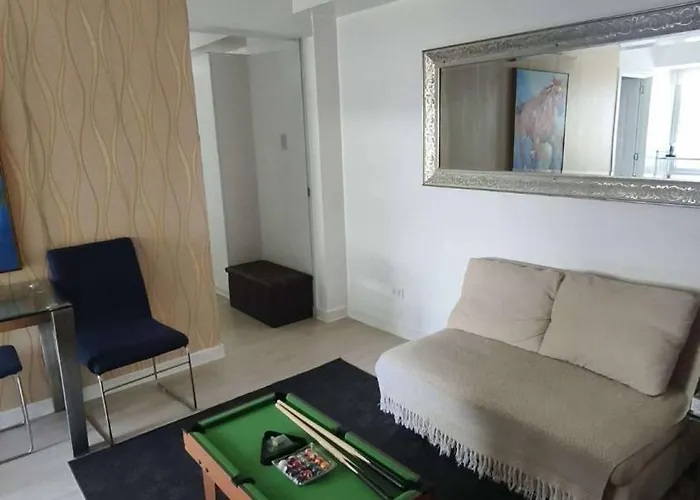 Azure Bicutan Boracay 4fl Pool View Aparthotel 4*